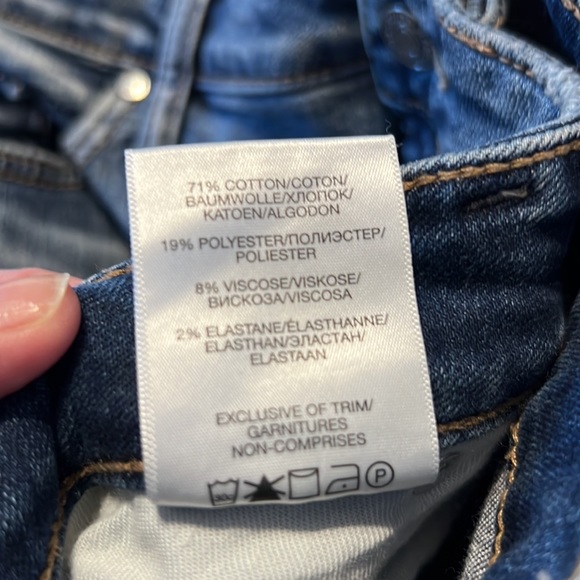 Silver jeans boyfriend mid rise slim leg plus size jeans.
Style # W27175SDG204 - Picture 9 of 10